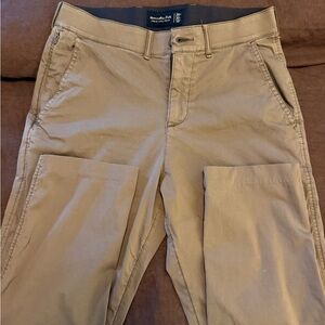 Abercrombie & Fitch Men's Cargo Pants in Tan
